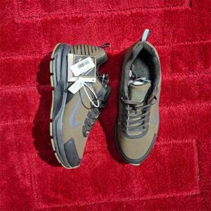 NIKE Shield structure 17 Running Shoes